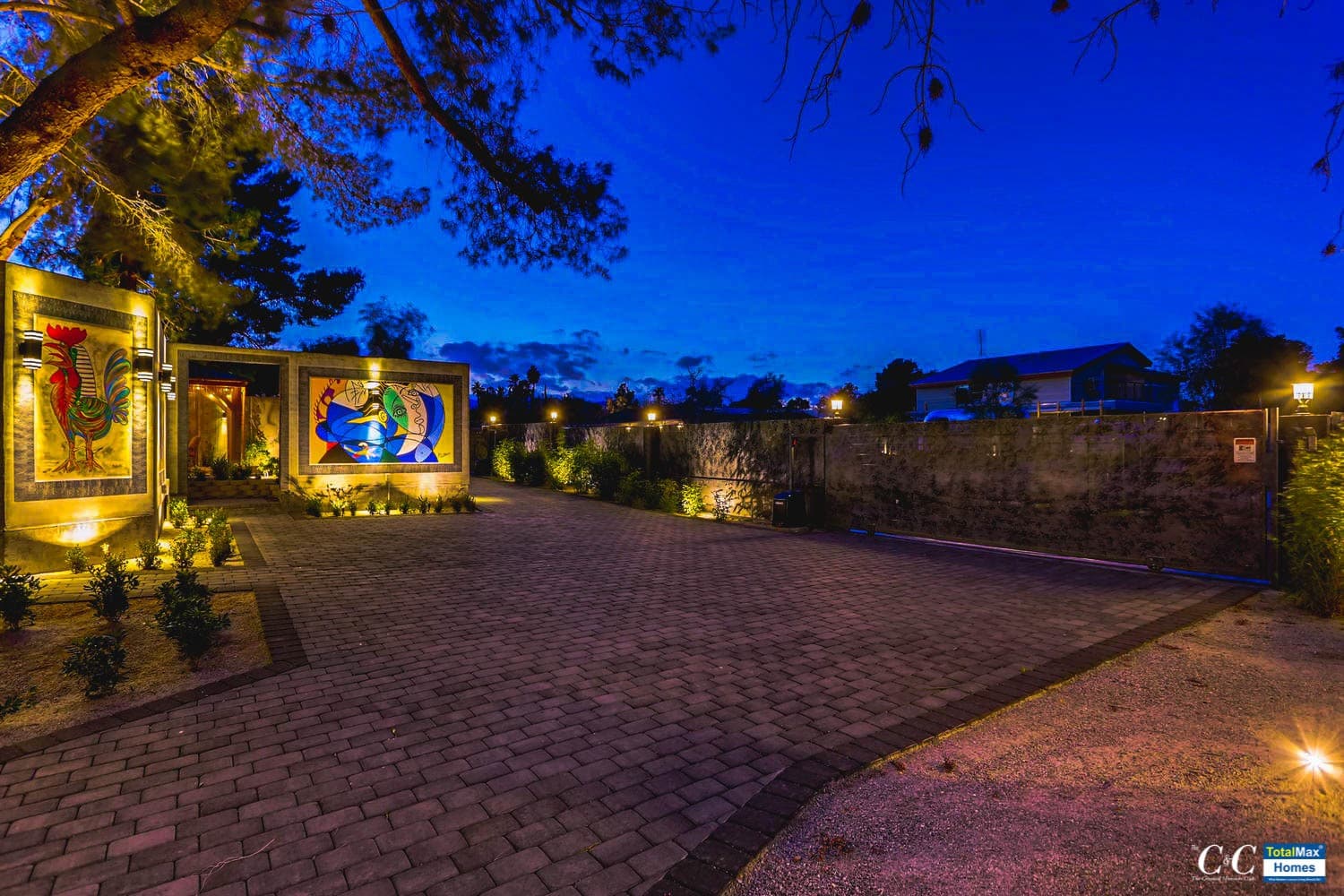 Private Night Club-large-055-60-Exterior Front-1500x1000-72dpi