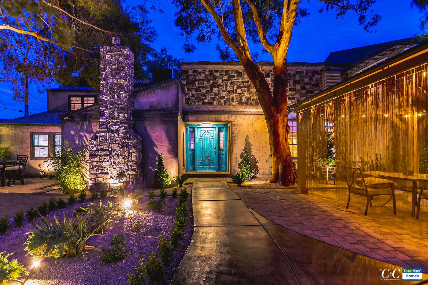 Private Night Club-large-057-57-Exterior Front Entry-1500x1000-72dpi