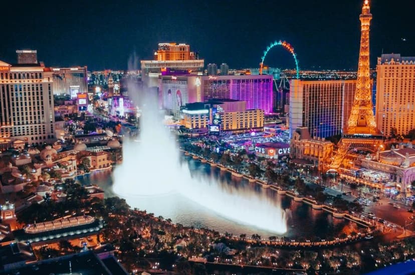 Vegas Summer: 3 Concerts + 6 Mansions to Beat the Heat